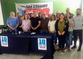 Noticias Provinciales :En Coronda se presento la lista 10 de la CTA .
