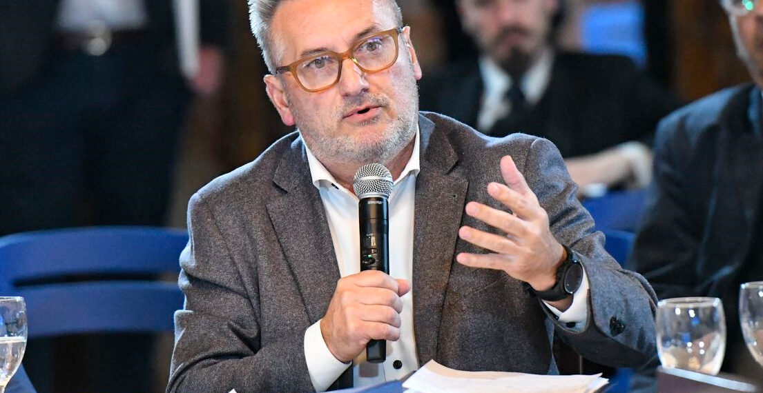 Presentación de la AFISU en Santa Fe