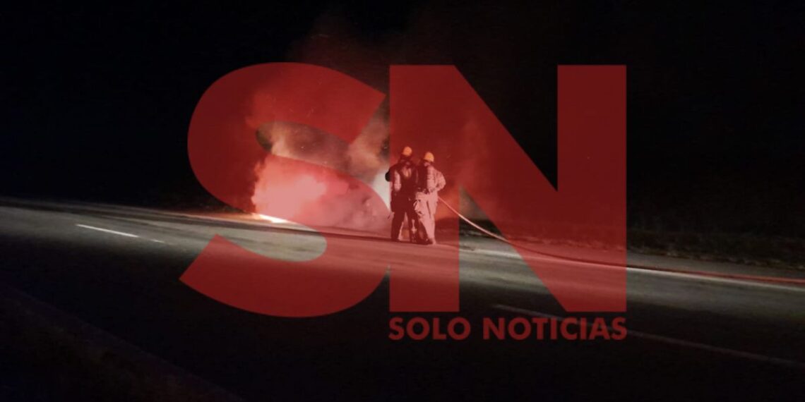 Incendio de un Remís en la Autopista Santa Fe – Rosario