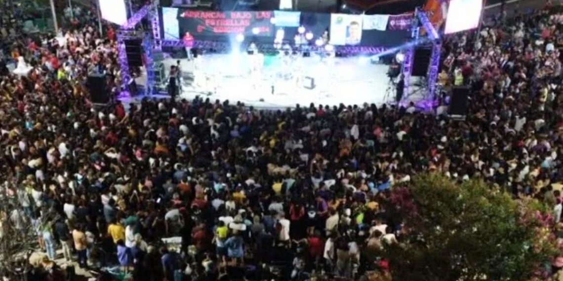 Barrancas Bajo las Estrellas 2025: Un Evento con Expectativas y Polémica