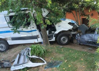 Integrantes de «Los Náufragos» sufrieron un accidente vial en Arocena