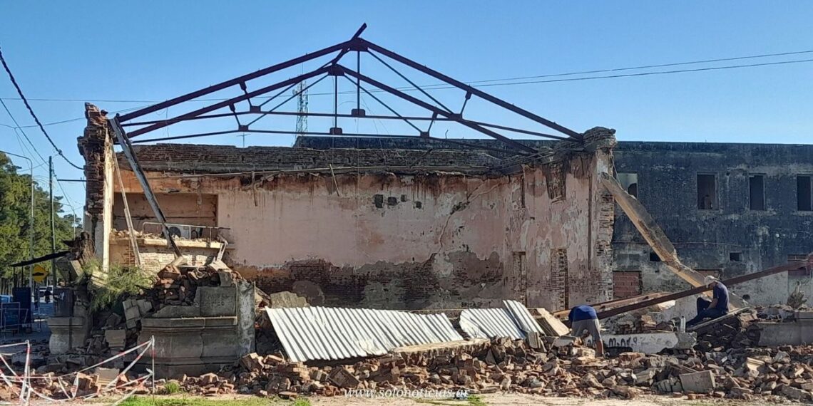 Barrancas se despide de un ícono de su historia