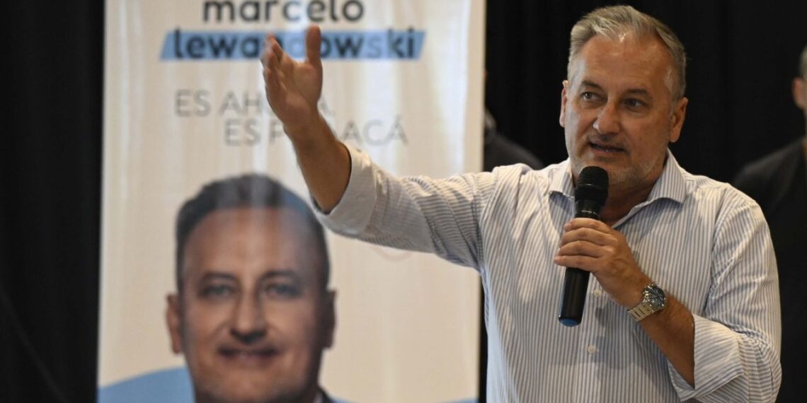 Lewandowski: «Tenemos que seguir creciendo para mostrar que Santa Fe tiene una alternativa distinta y con la gente»