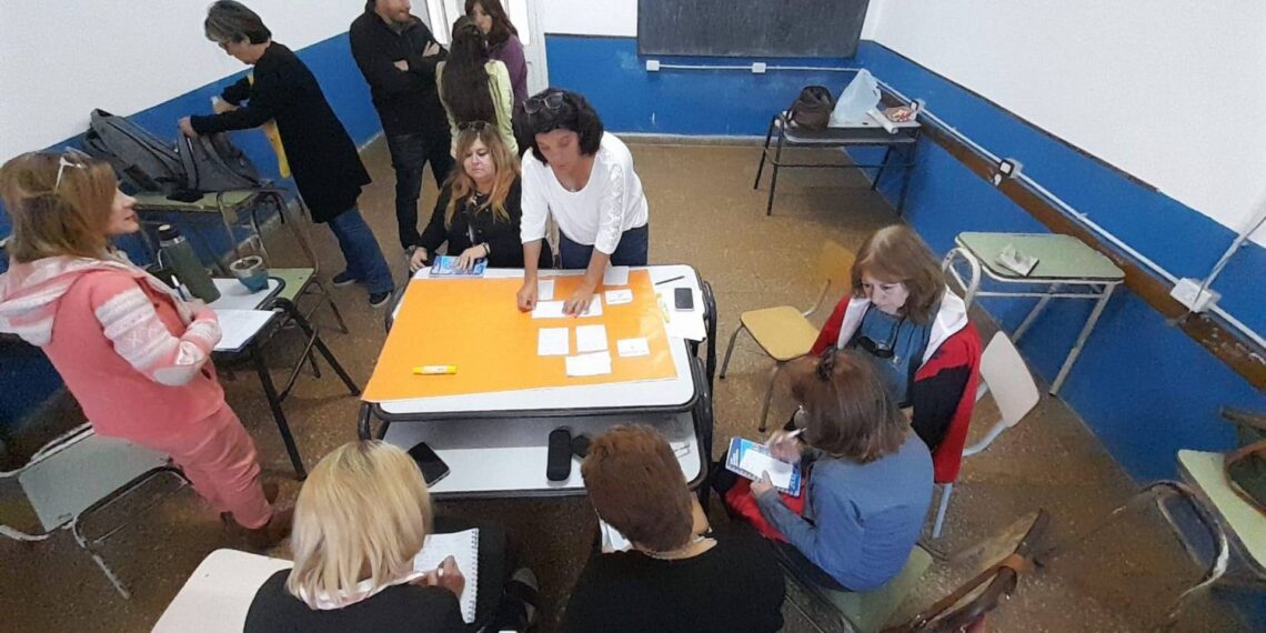 Jubiladas y jubilados docentes en lucha contra el ajuste