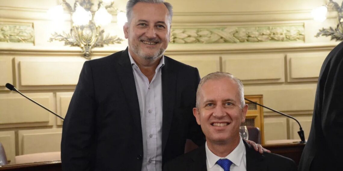 Lewandowski y Rabbia exigen explicaciones por los aumentos desmedidos en el IAPOS