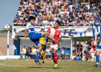El último clasificado del Apertura de la Liga Totorense se definirá en el clásico de San Genaro