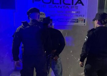 Gálvez: Un hombre fue detenido tras agredir a dos mujeres policías