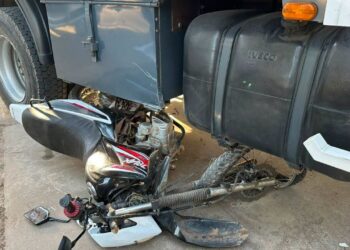 Gálvez: Una joven lesionada tras un choque entre una moto y un camión